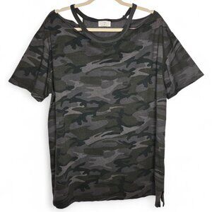 T.La Anthropologie Camo Cold Shoulder T-Shirt Women's Military Green Casual L